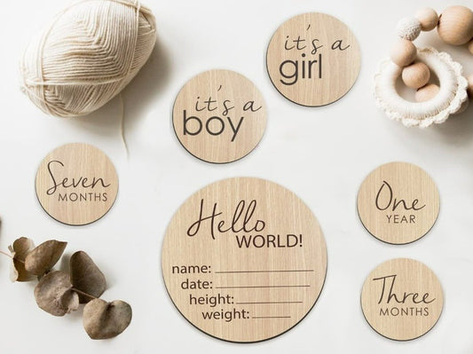 Wood Milestone Birth Annoucement Set